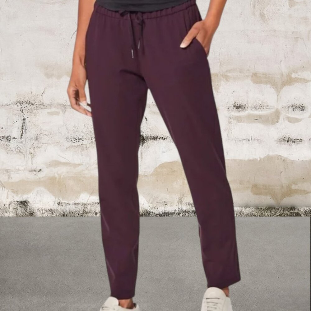 Lululemon On The Fly Pant 28" Full-On Luxtreme Black Cherry Size 2